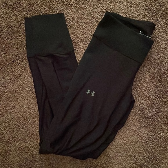 Under Armour Pants - EUC! UNDER ARMOUR, Fitted Leggings